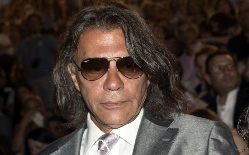 Τι εννοεί ο… ποιητής; – Ψινάκης: «Κάποια στιγμή θα τα βγάλω όλα στη φόρα»